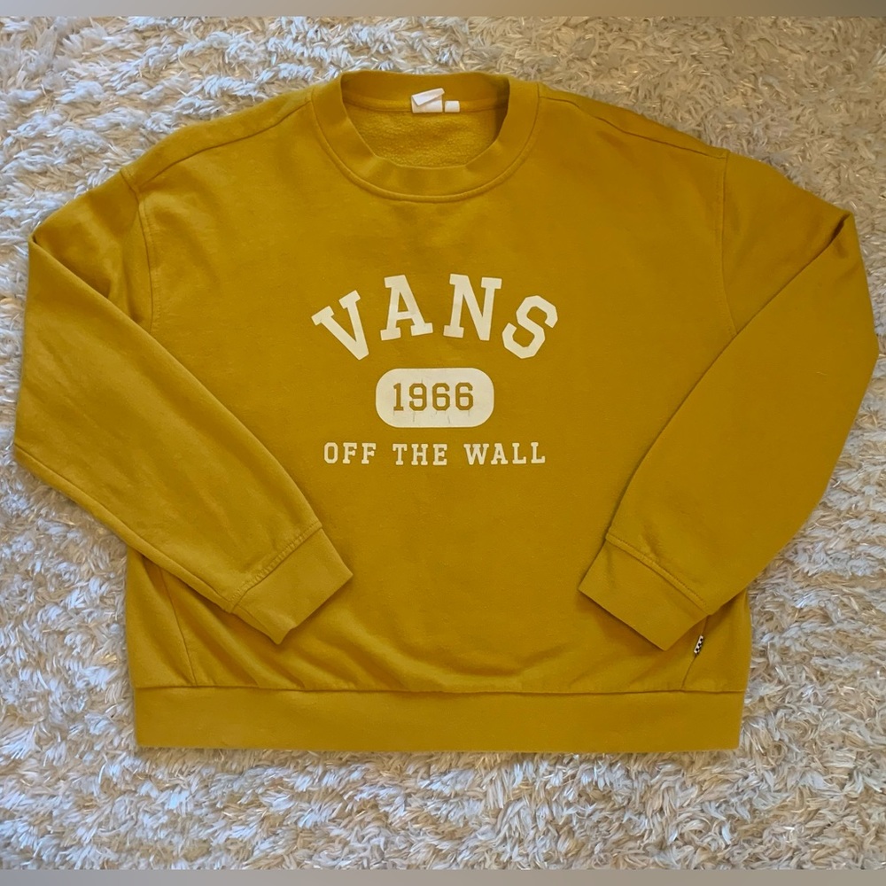 Yellow Vans crew neck. Size large.